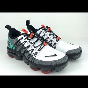 vapormax plus tropical twist